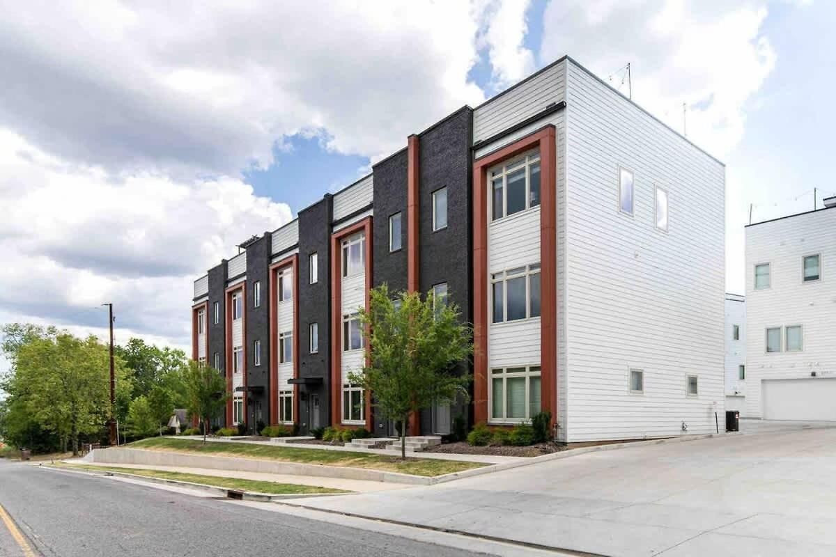 Gorgeous W Incredible Rooftop Holiday home Nashville