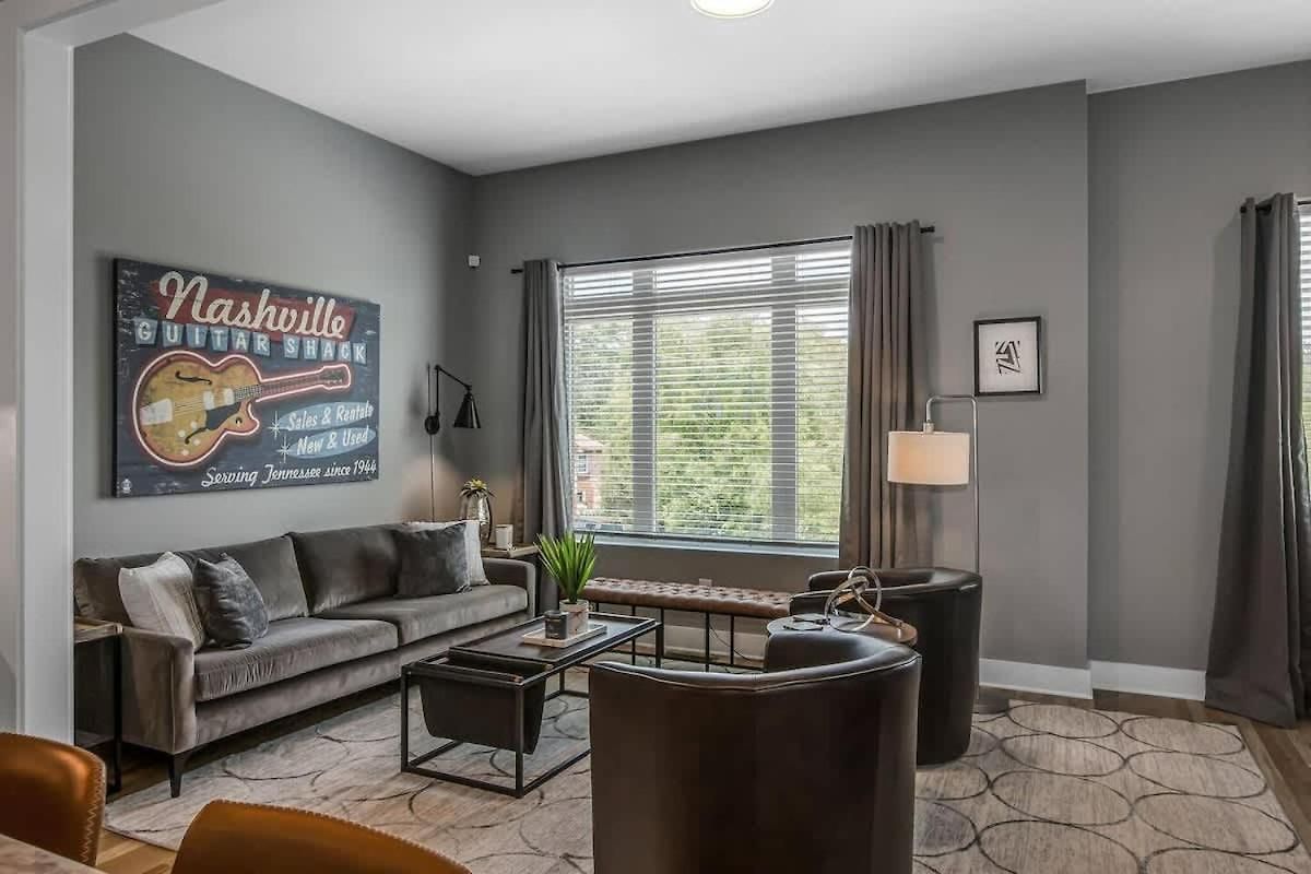 Holiday home Spacious House With Serene Skyline Views Nashville
