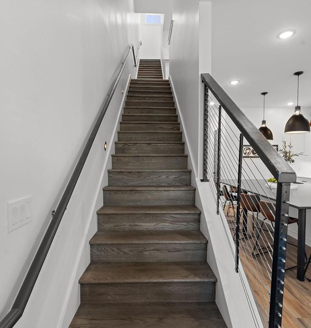 Charmer - Private Rooftop - Sleeps 14
