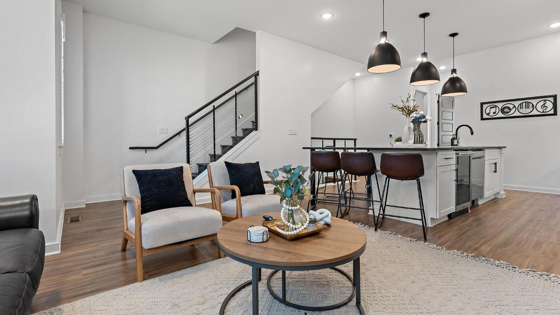 Charmer - Private Rooftop - Sleeps 14 Nashville