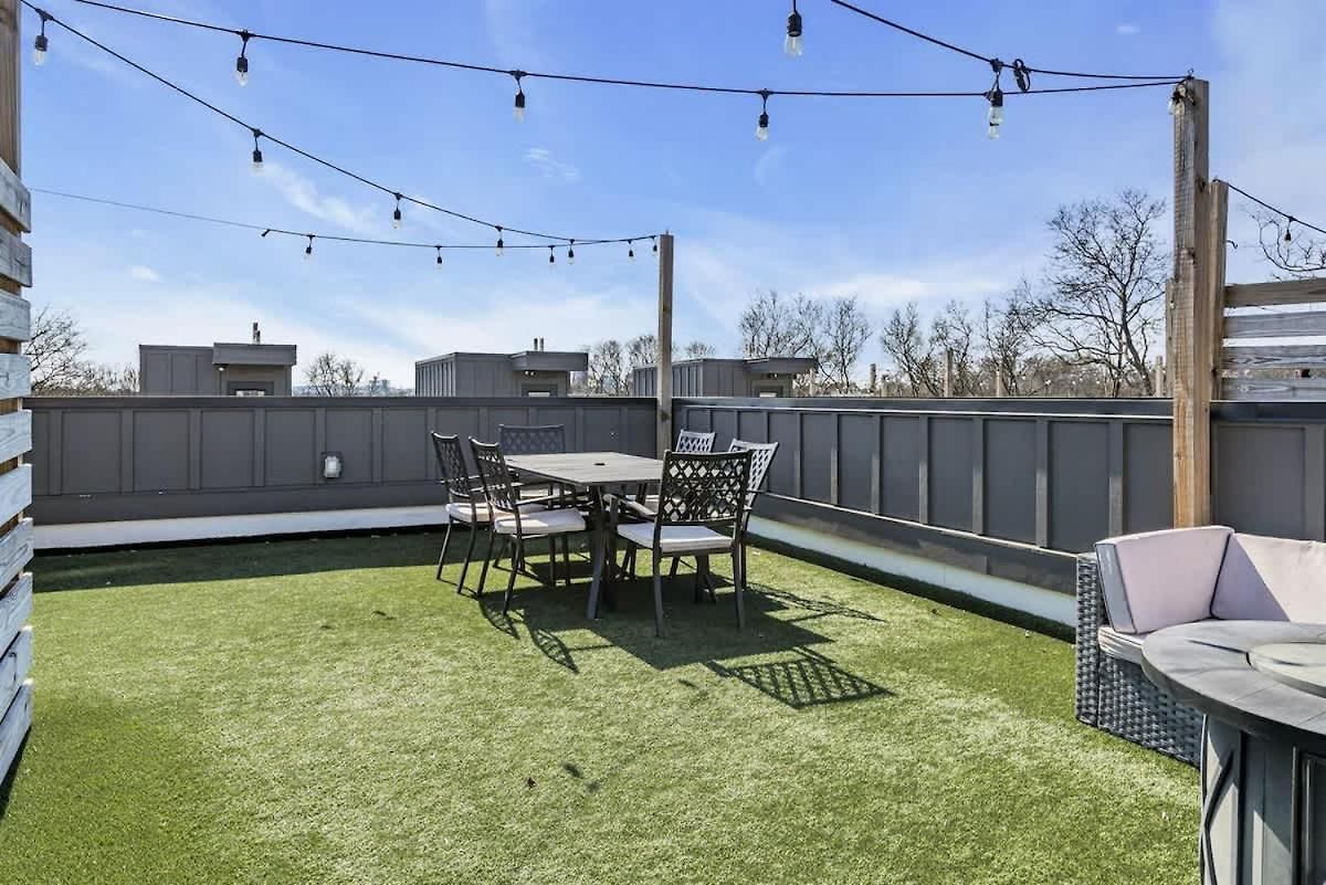 Highland Station - Private Rooftop - Sleeps 14 Nashville