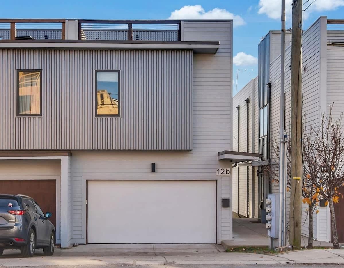 Rooftop Skyline Views - Private Hot Tub - Fire Pit Nashville