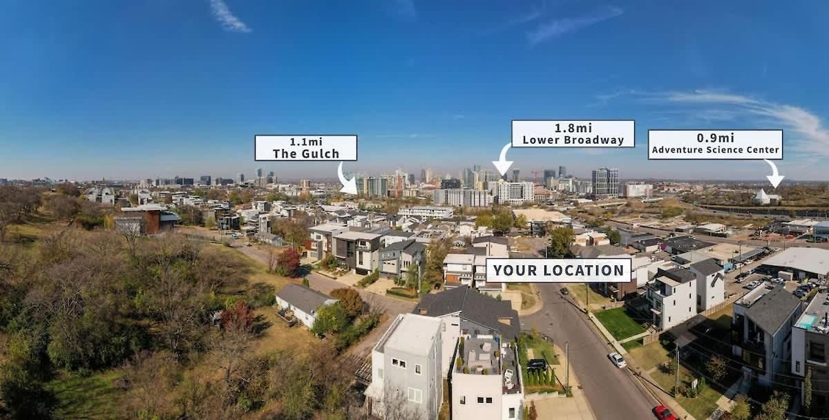 Gorgeous Home-2 Miles To Lower Broadway Holiday home Nashville