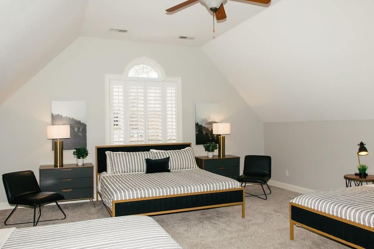 Sprawling Sylvan Park Estate Holiday home *