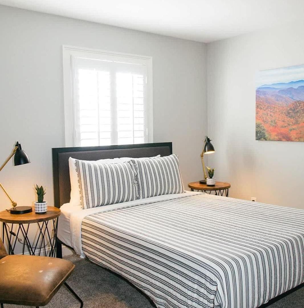 Holiday home Sprawling Sylvan Park Estate *