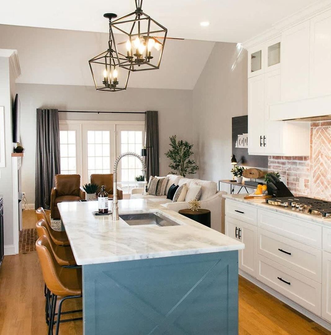Sprawling Sylvan Park Estate *