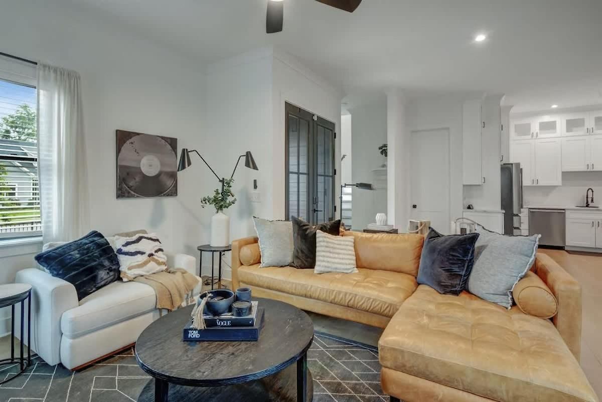 Sprawling Estate - Sleeps 16 Holiday home Nashville