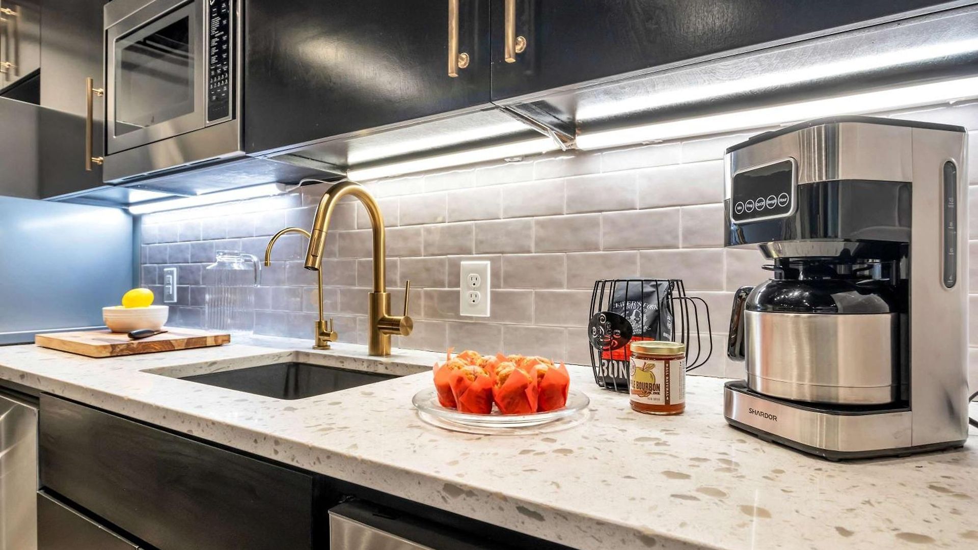 Modern 6br By Maddox * Nashville