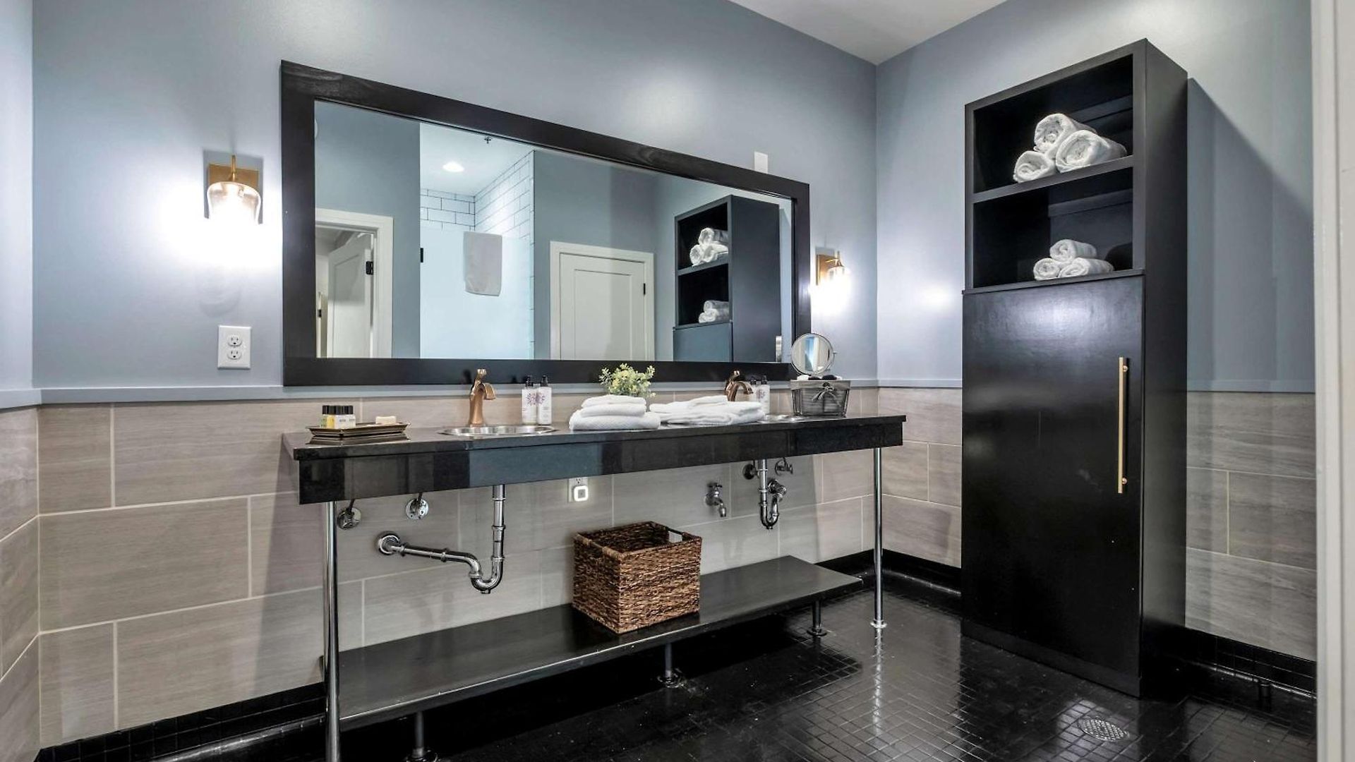 Apartment Modern 6br By Maddox Nashville