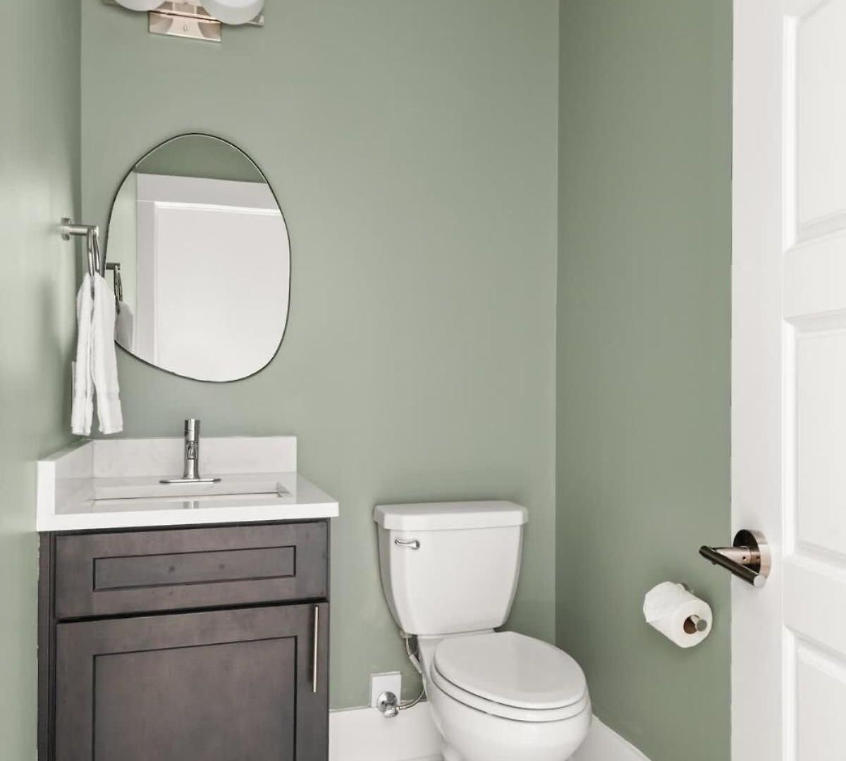 Secret Large 4bd Slp 16p 10min Broad