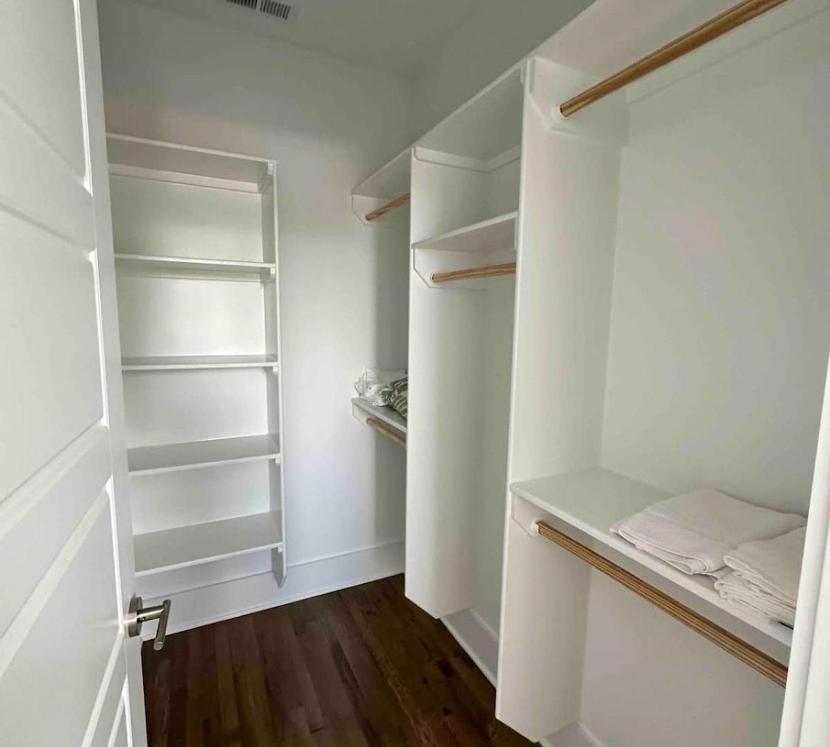 Secret Large 4bd Slp 16p 10min Broad *