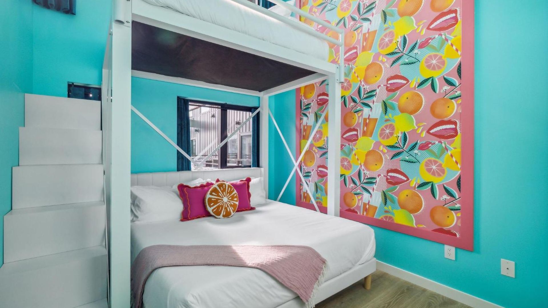 Tequila Sunrise- Walk To Broadway, Pool&gym Apartment Nashville