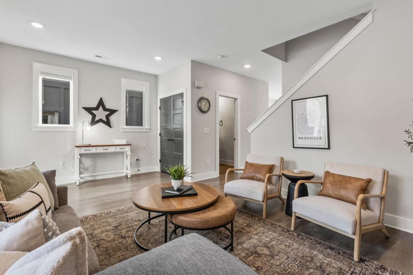 Luxe With Gated Parking Private Balcony And 4 Miles To Downtown * Nashville