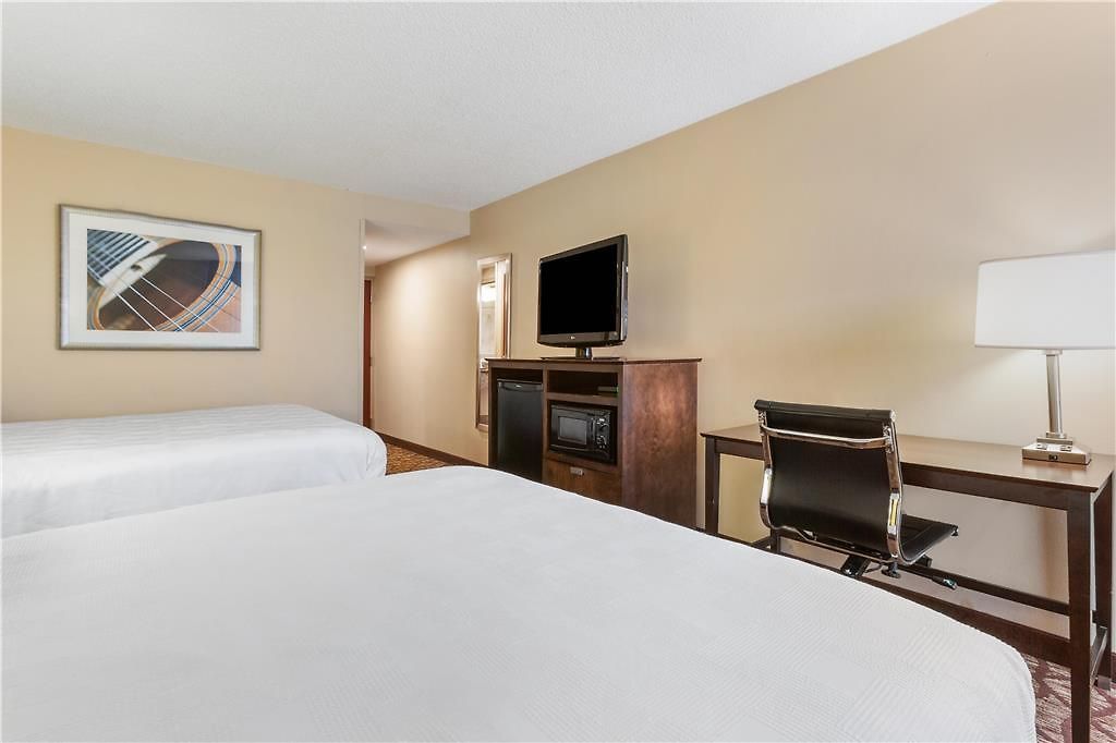Hotel Western Belle Meade & 2*