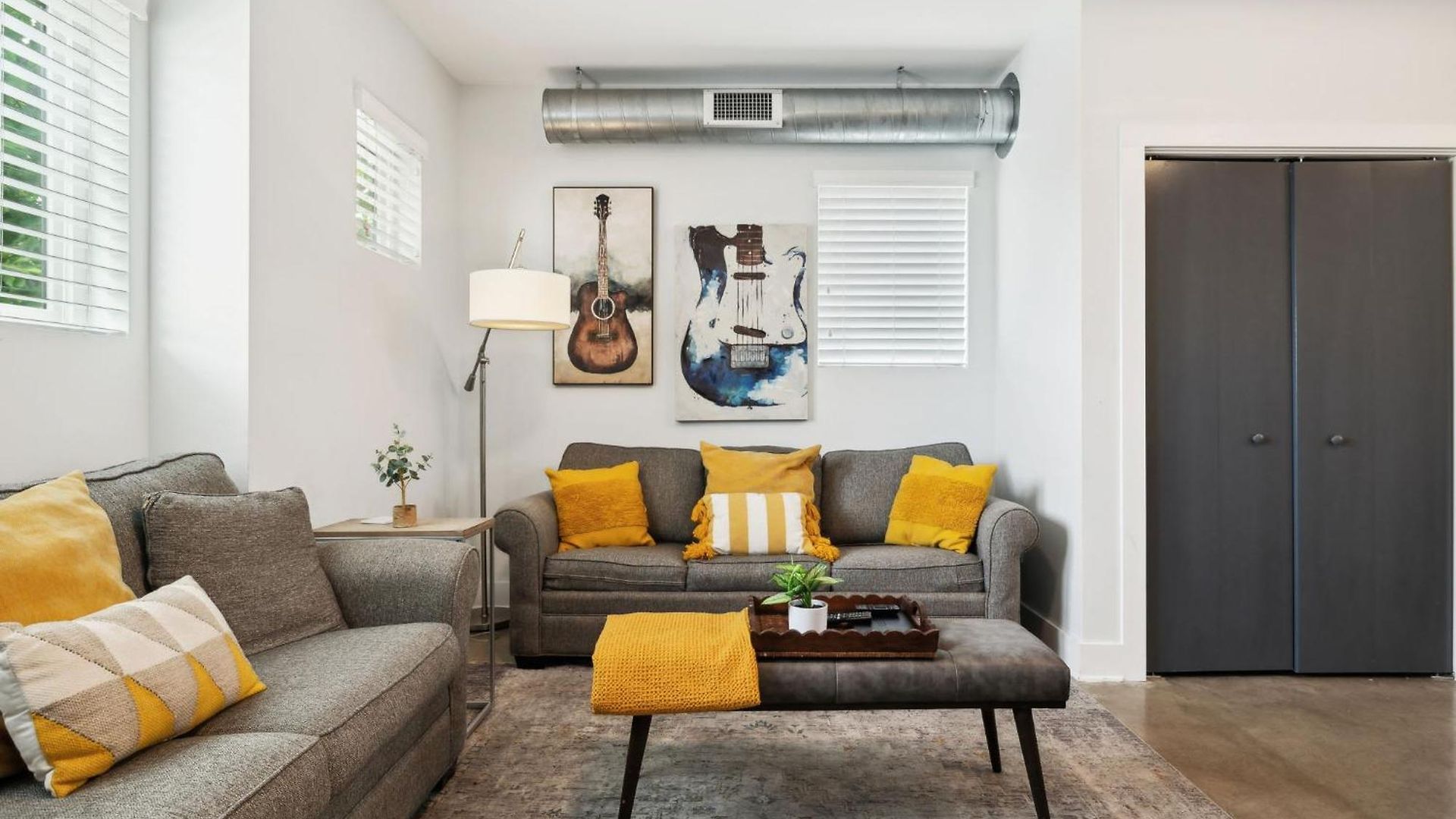 Modern 3-story Townhome W Rooftop & Views Nashville