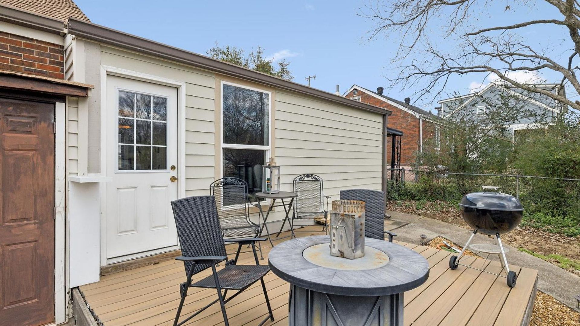 East Family Abode 30 Or Days By Skyrun Holiday home