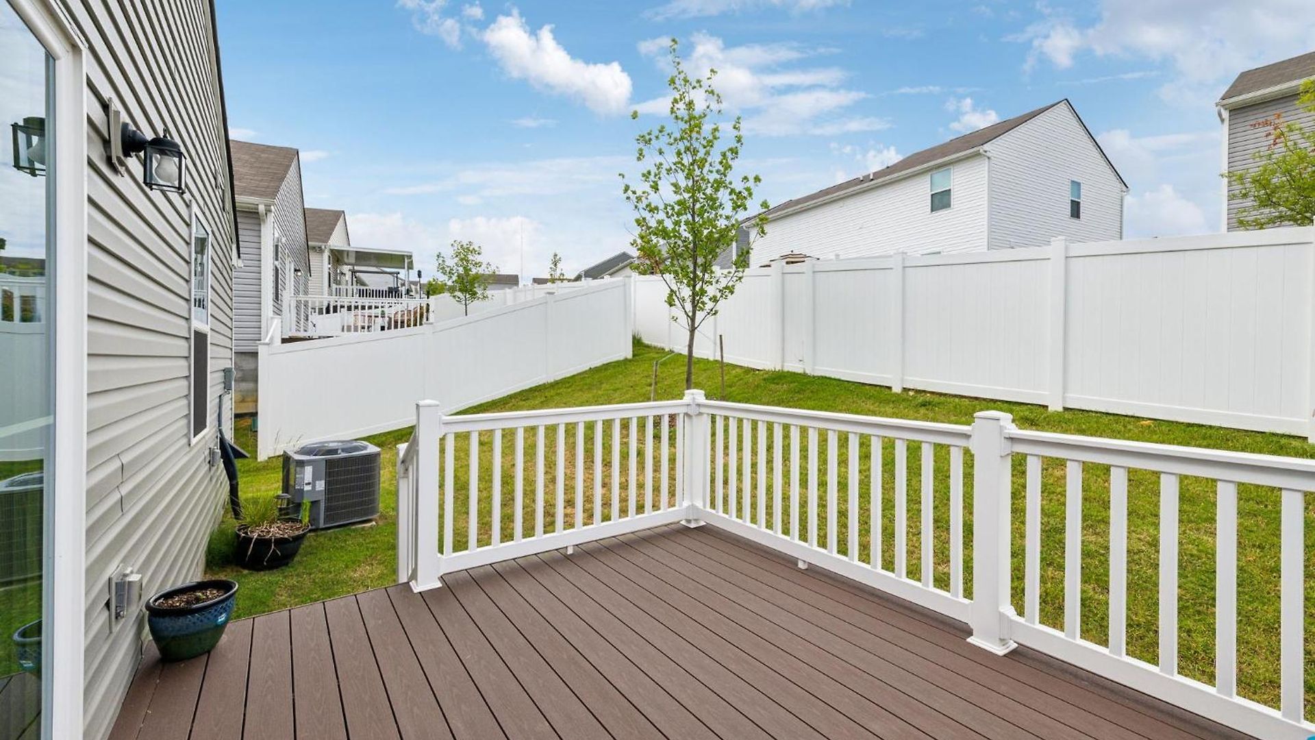 Holiday home Stylish Vibe 2 Bed 2 Bath 30 Or Days By Skyrun