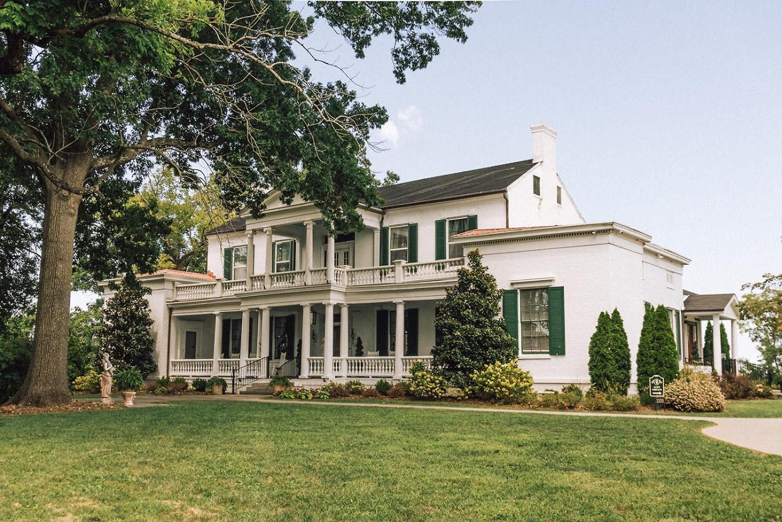 Bed & Breakfast Belle Air Mansion And Nashville