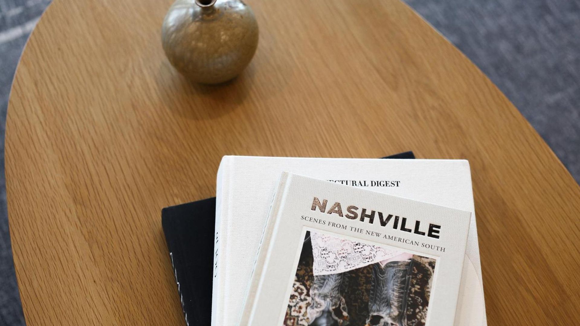 Apartment Skyline Nights Downtown Nash W/ Views, Pool, Gym *