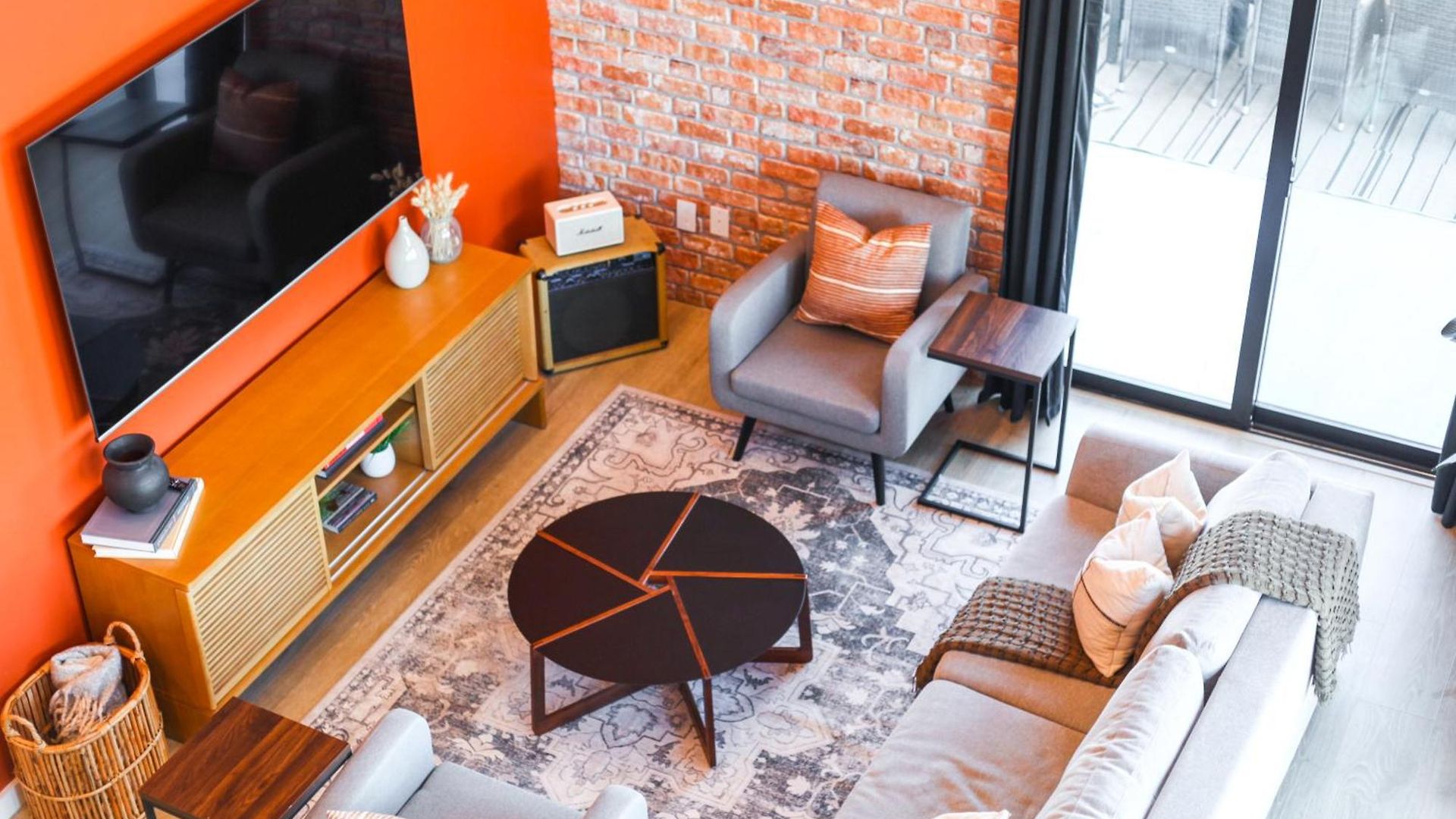 Rhythm & Rooftop Penthouse | Skyline Views | Pool * Nashville