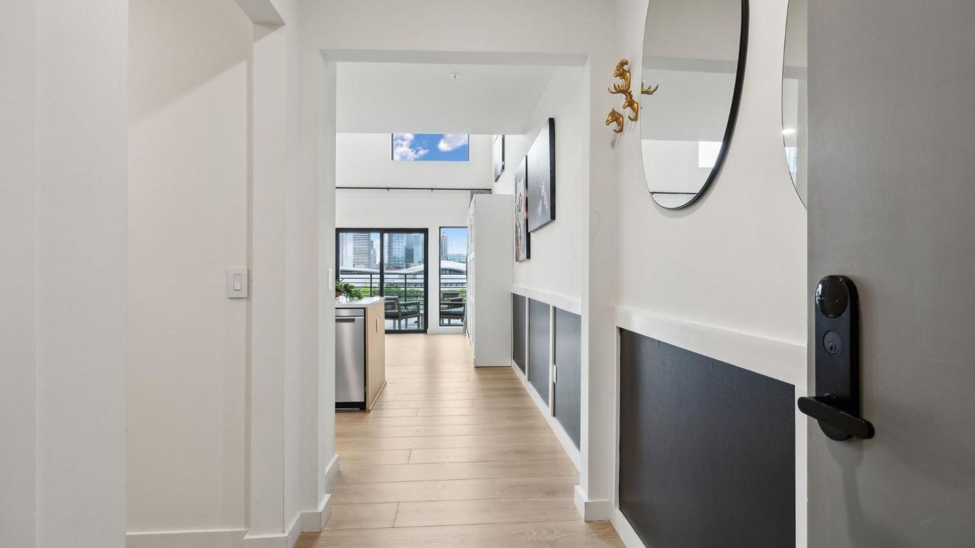 Holiday home Beverly Nash Downtown, Incredible Skyline Views, Walk To Broadway! *