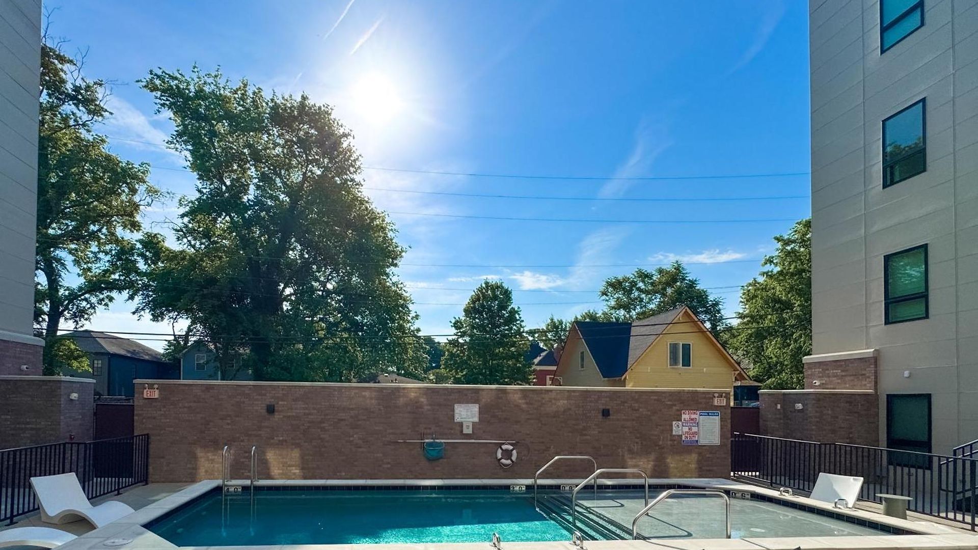 The Smokeshow On Music Row Near Broadway In Downtown Nashville- Pool, Gym, Patio Holiday home *