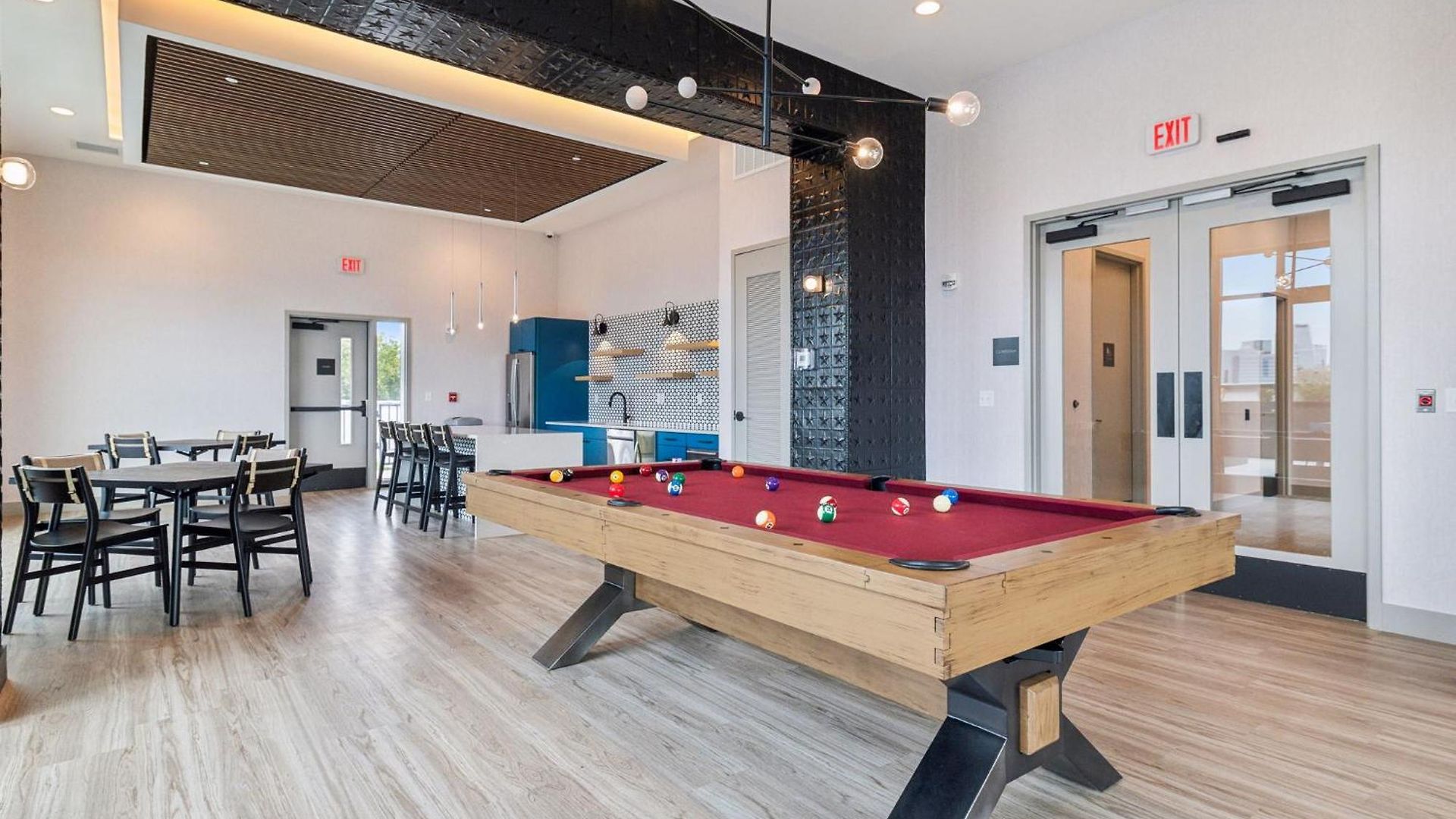 Holiday home The Smokeshow On Music Row Near Broadway In Downtown Nashville- Pool, Gym, Patio *