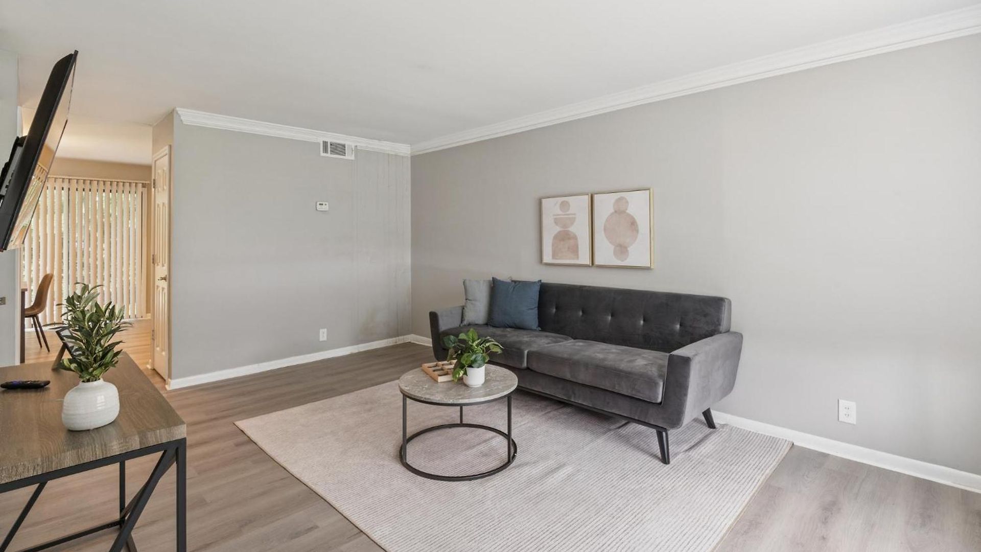 Jamestown D10 I Comfy 2 Bed 1 Bath *