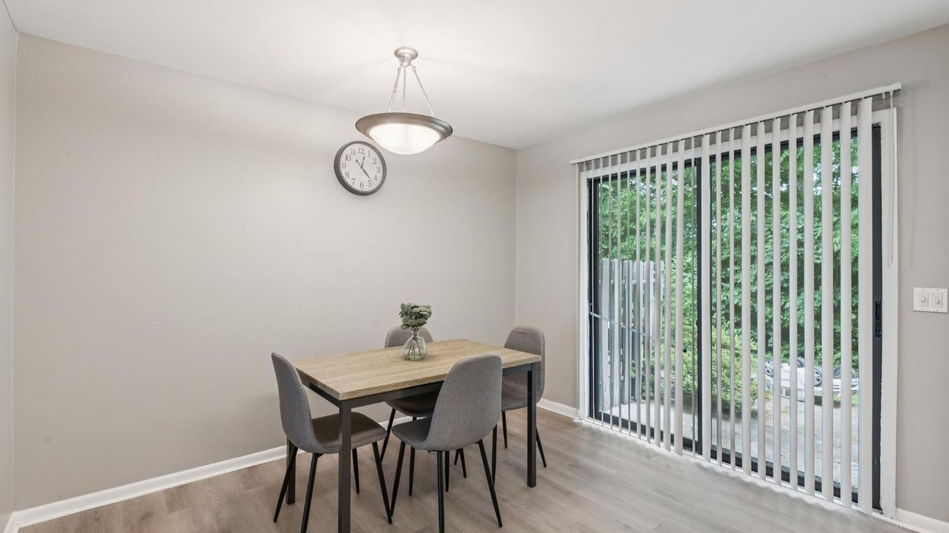 Jamestown D10 I Comfy 2 Bed 1 Bath Nashville