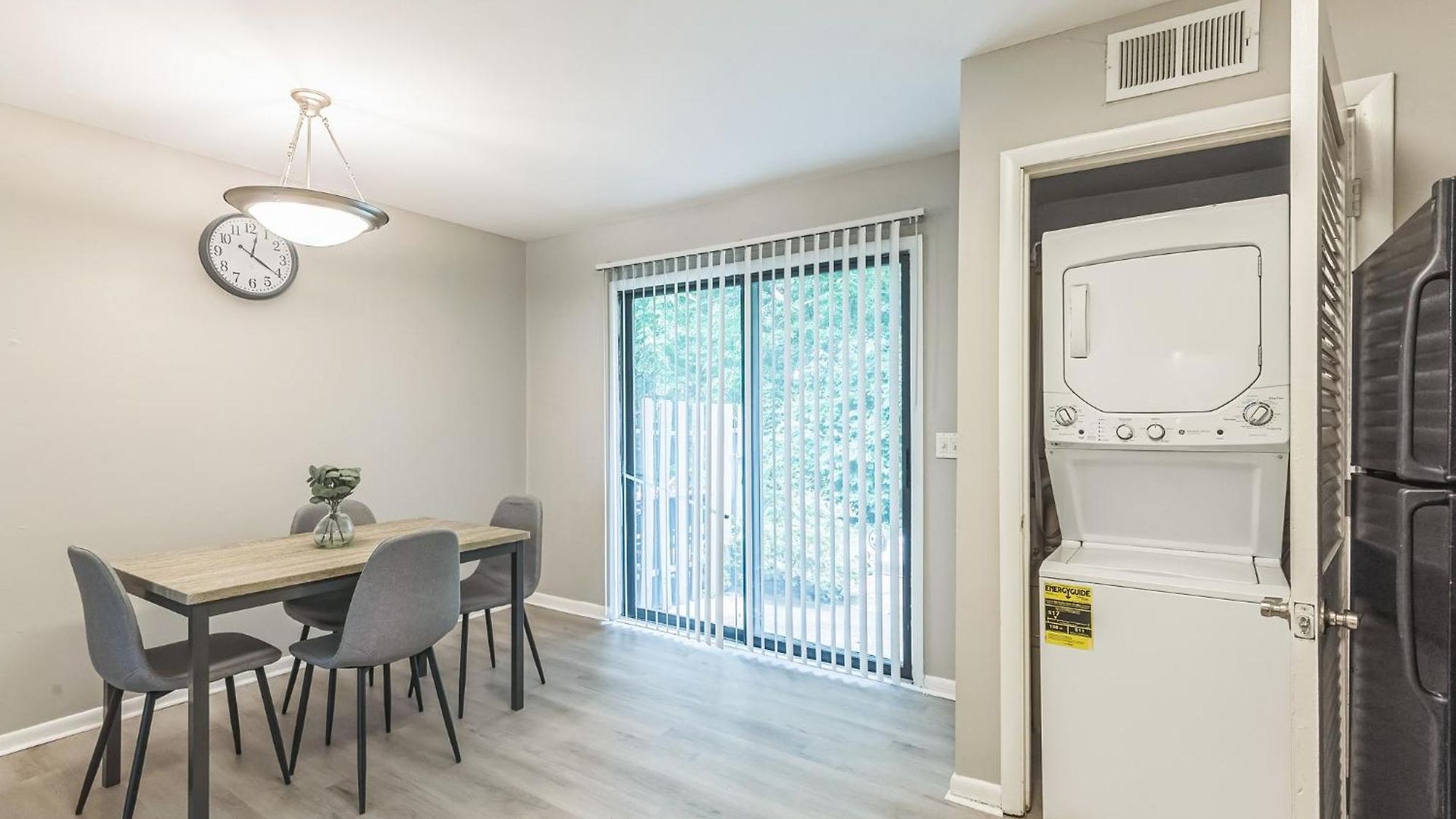 Jamestown D10 I Comfy 2 Bed 1 Bath Nashville