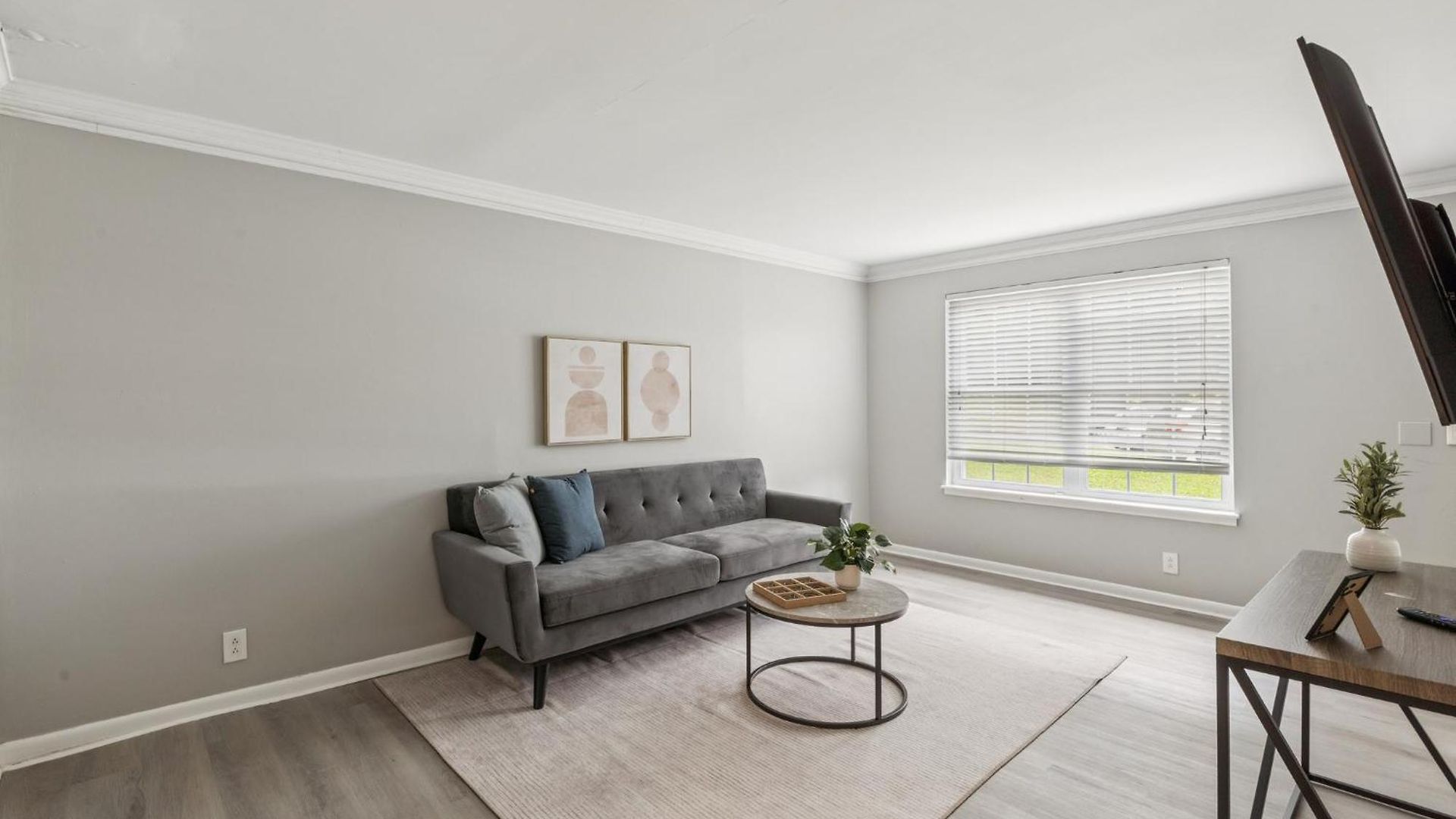 Jamestown D10 I Comfy 2 Bed 1 Bath *