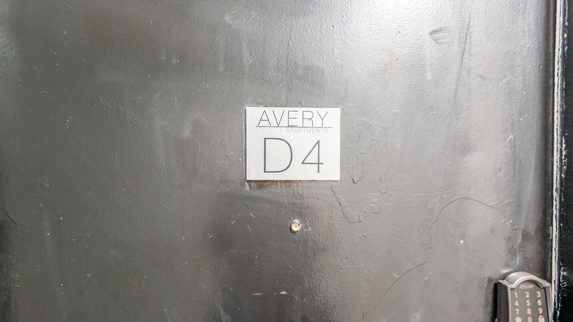 Apartment Avery D4 I Spacious 2 Bed 1 Bath *