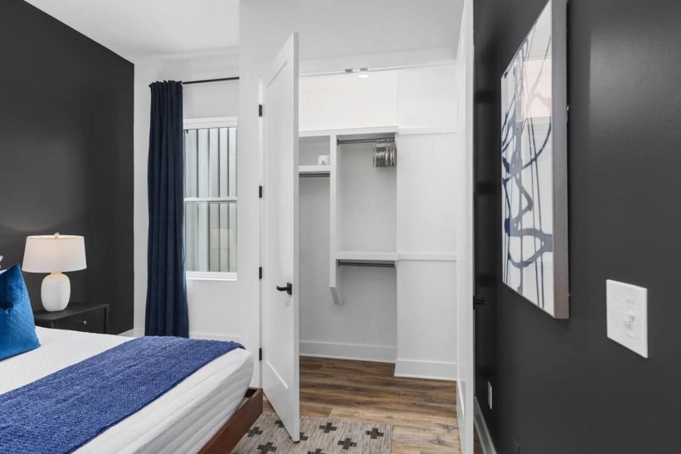 5br Rooftop Retreat 7 Min To Broadway Holiday home