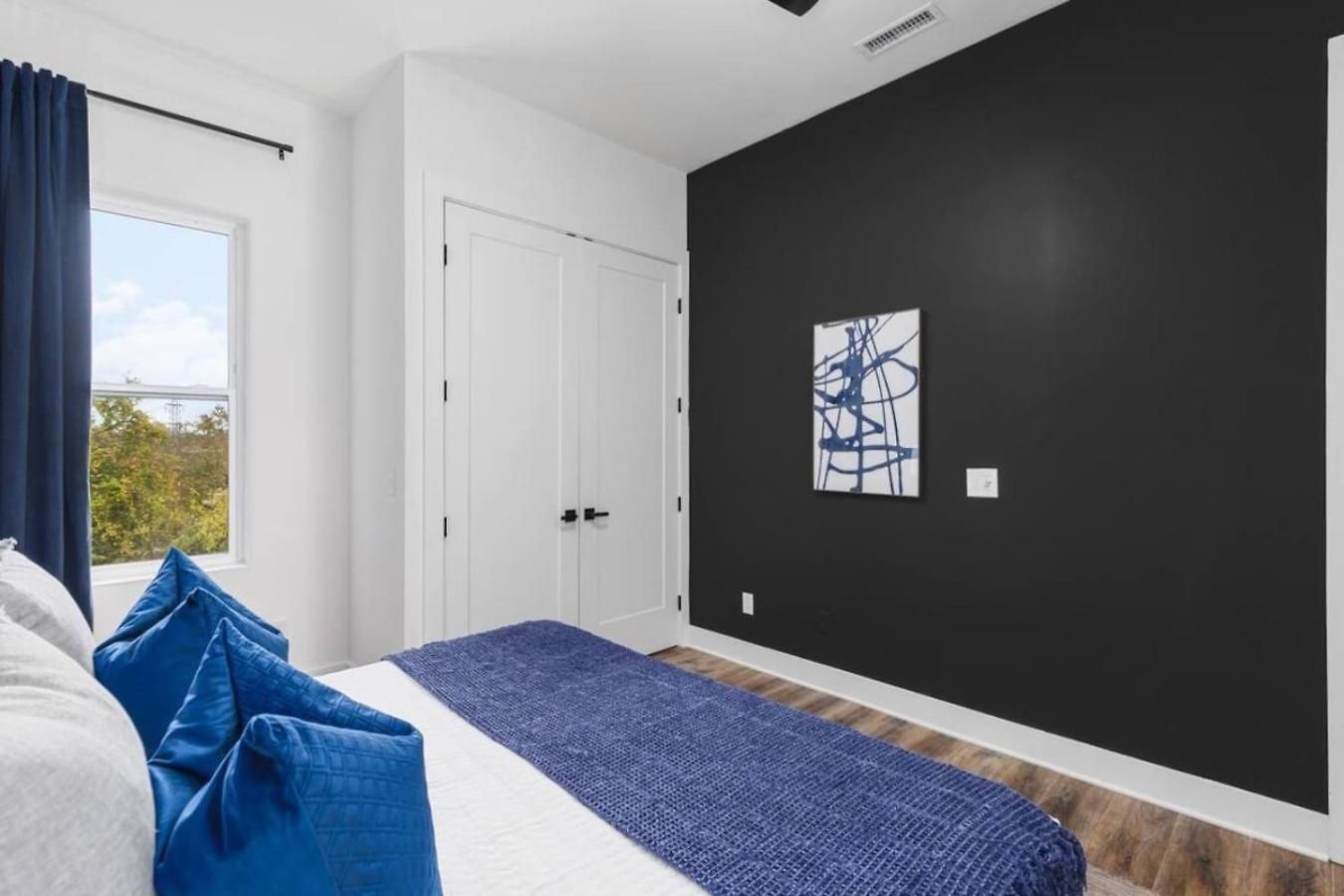 5br Rooftop Retreat 7 Min To Broadway Holiday home