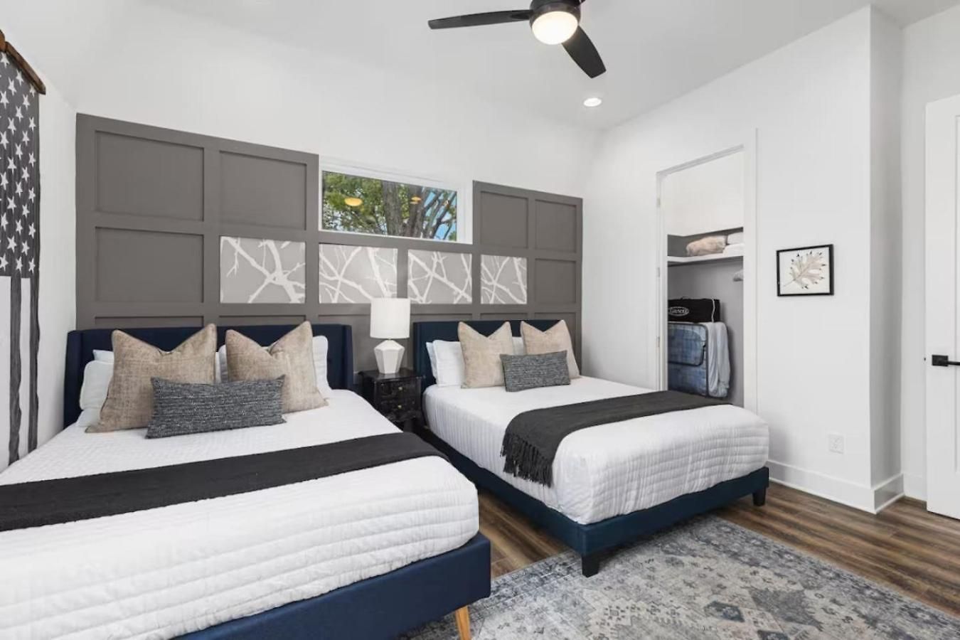 Holiday home 5br Rooftop Retreat 7 Min To Broadway *