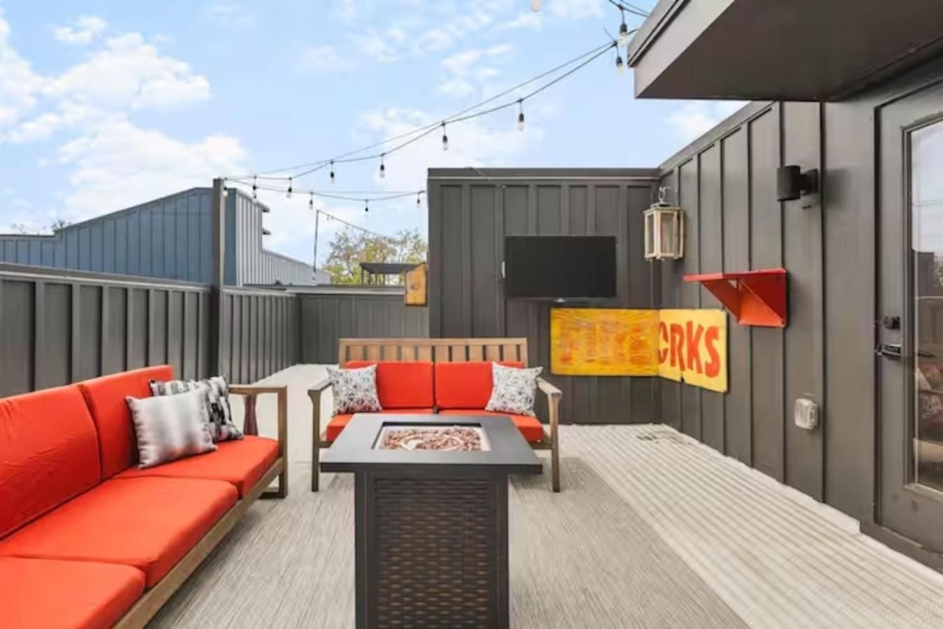 Holiday home 5br Rooftop Retreat 7 Min To Broadway Nashville