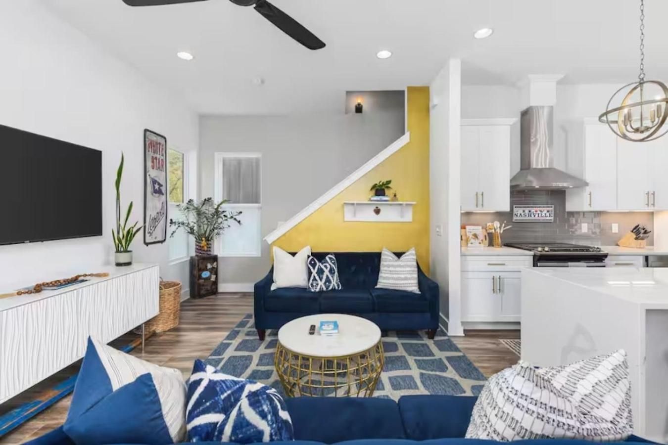 Holiday home 5br Rooftop Retreat 7 Min To Broadway *