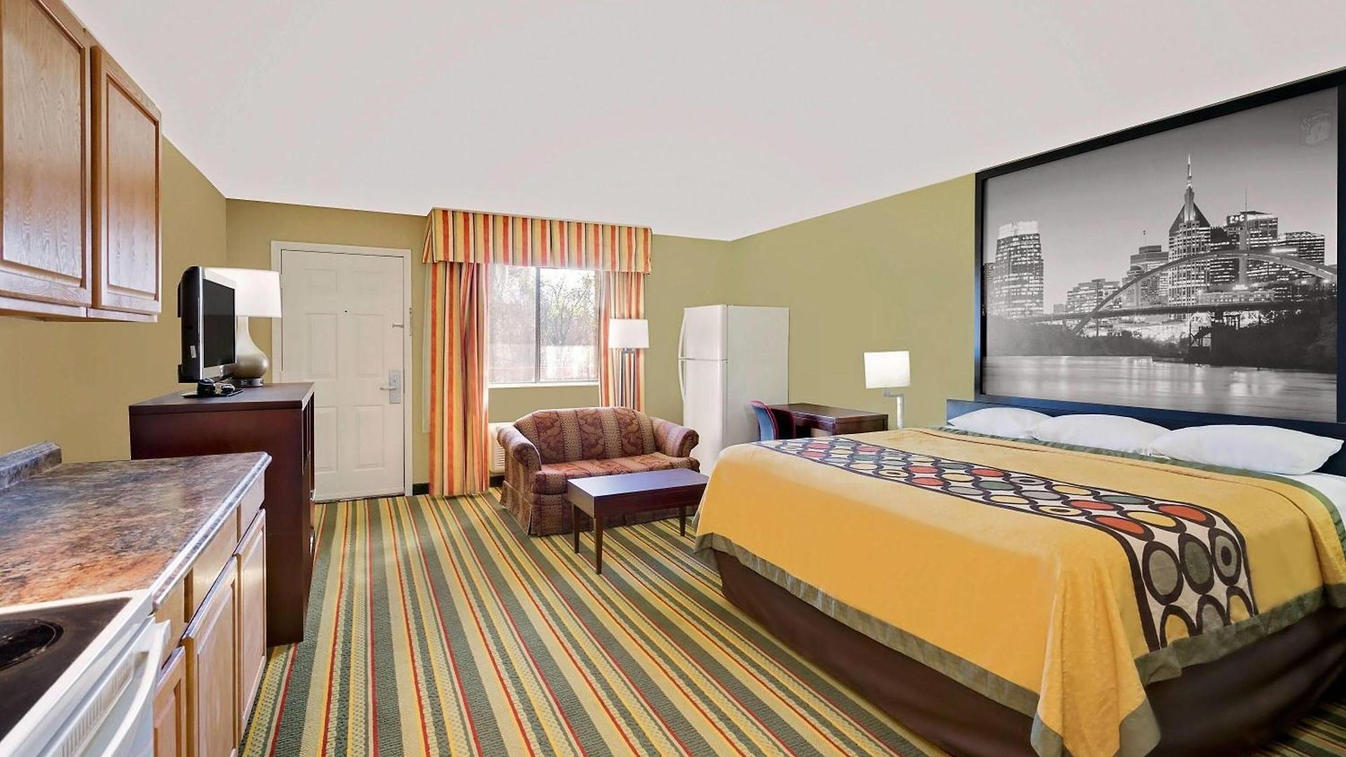 Super 8 By Wyndham Hermitage Nashville