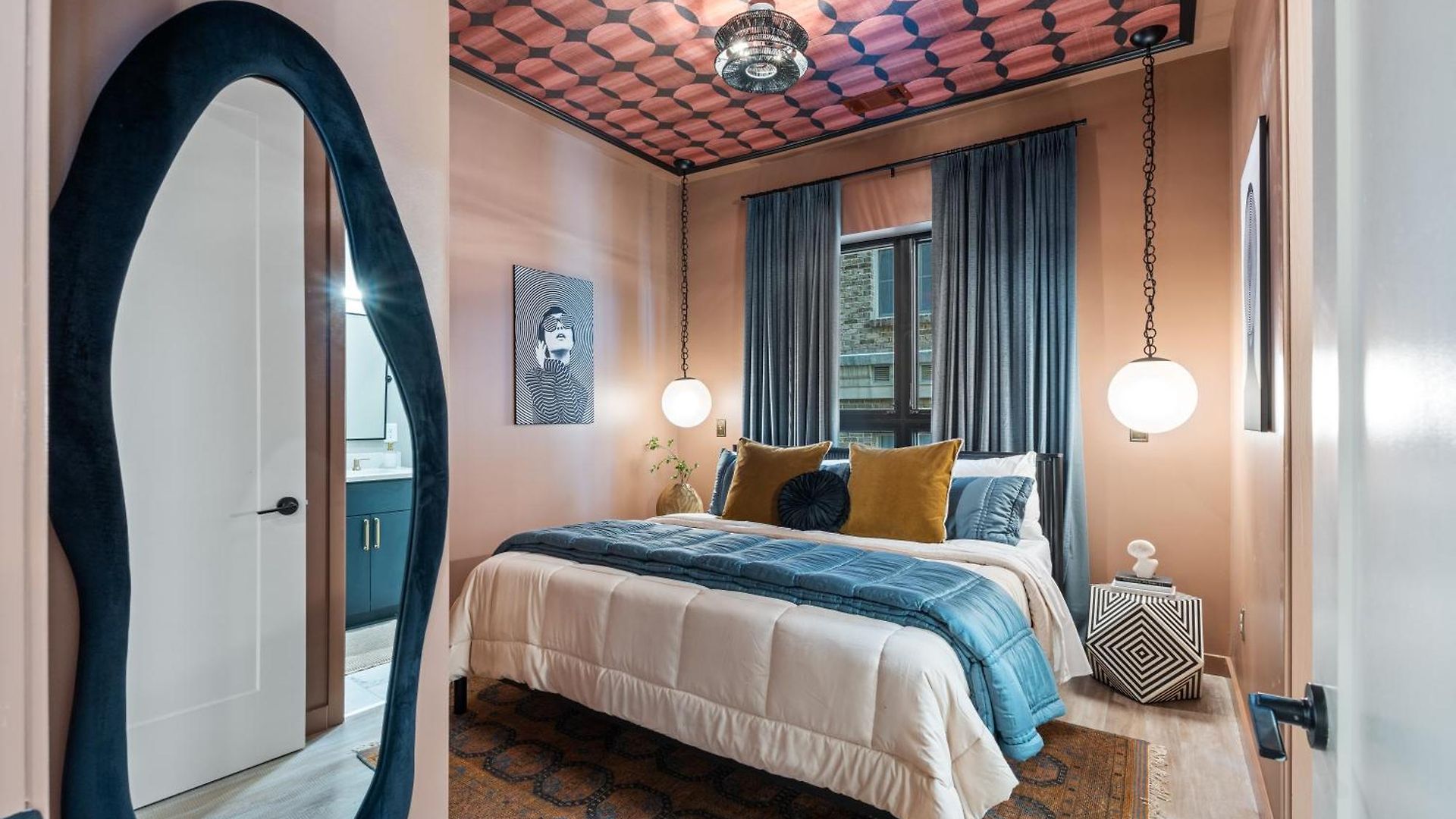 Apartment The Crescendo - On Music Row *