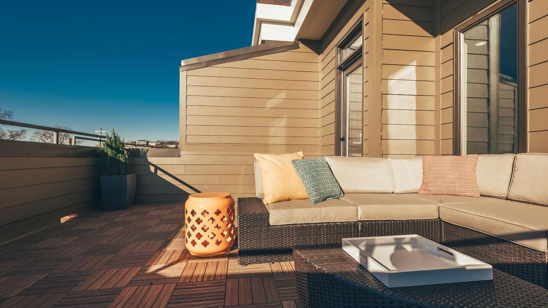 The Horizon Haven By Local Holiday home