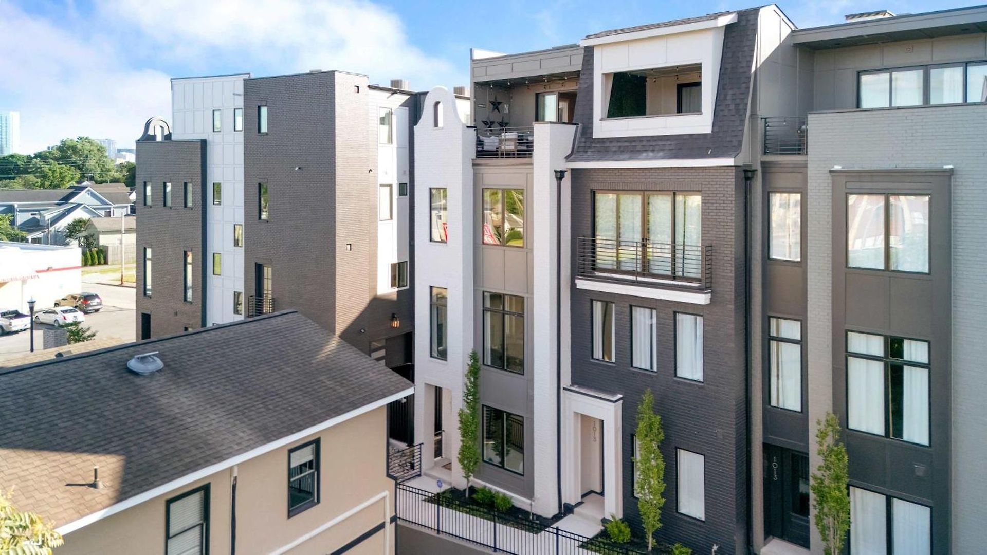 Holiday home Brand New Elegance Rooftop Views Of Nashville
