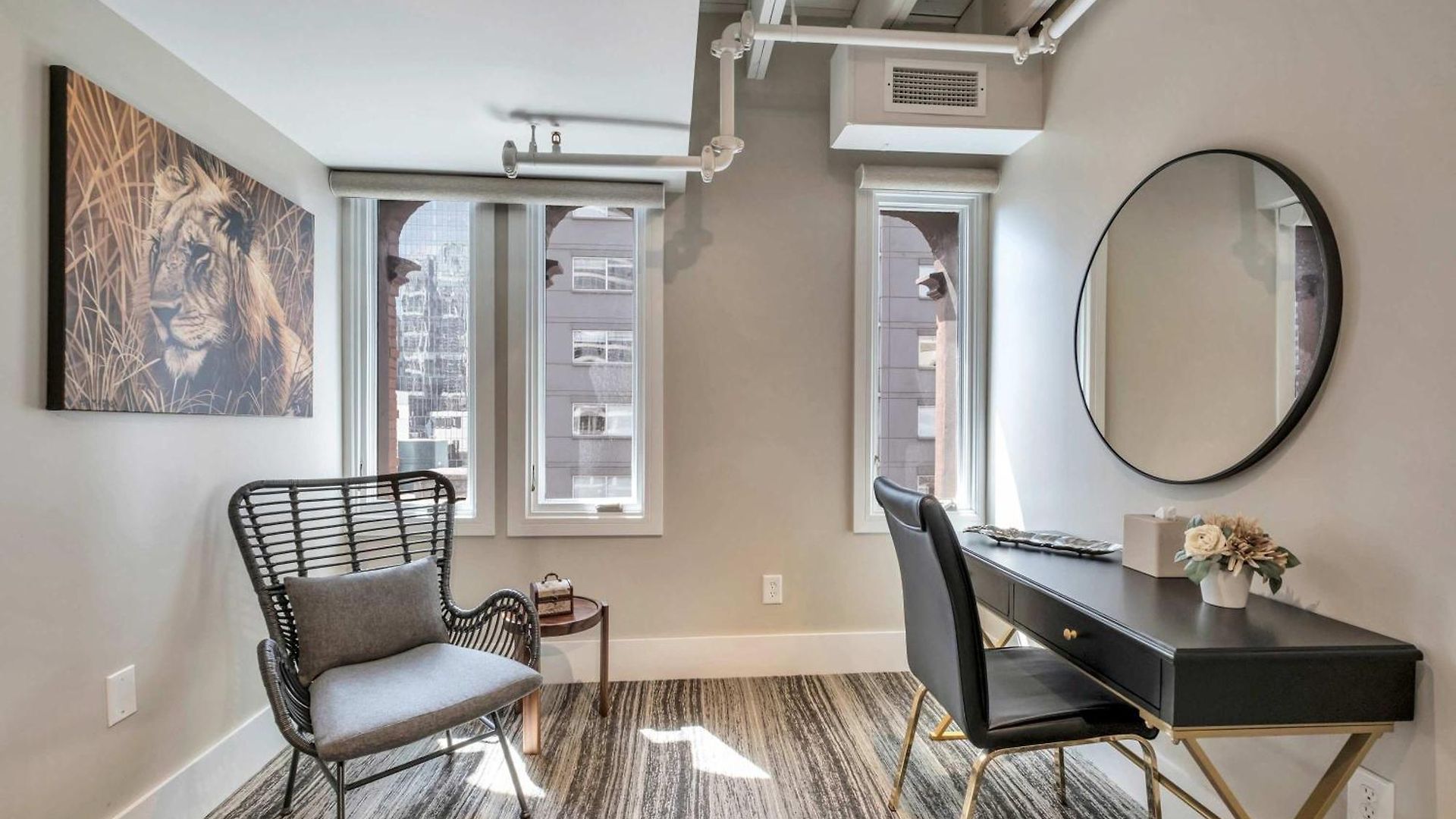 Skyline With Penthouse & Rooftop Deck 6br By Maddox Apartment *