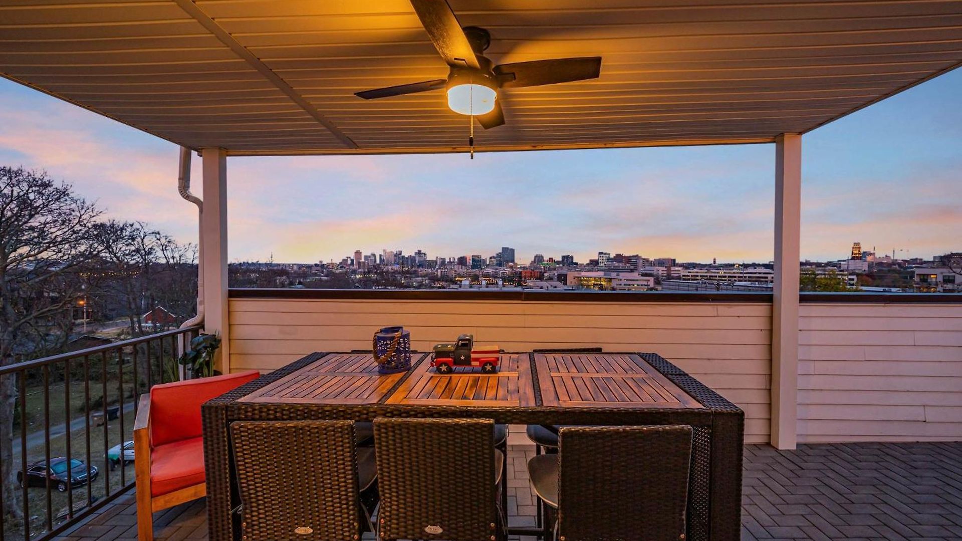 Ultimate Rooftop Double Games Bbq Skyline Views *