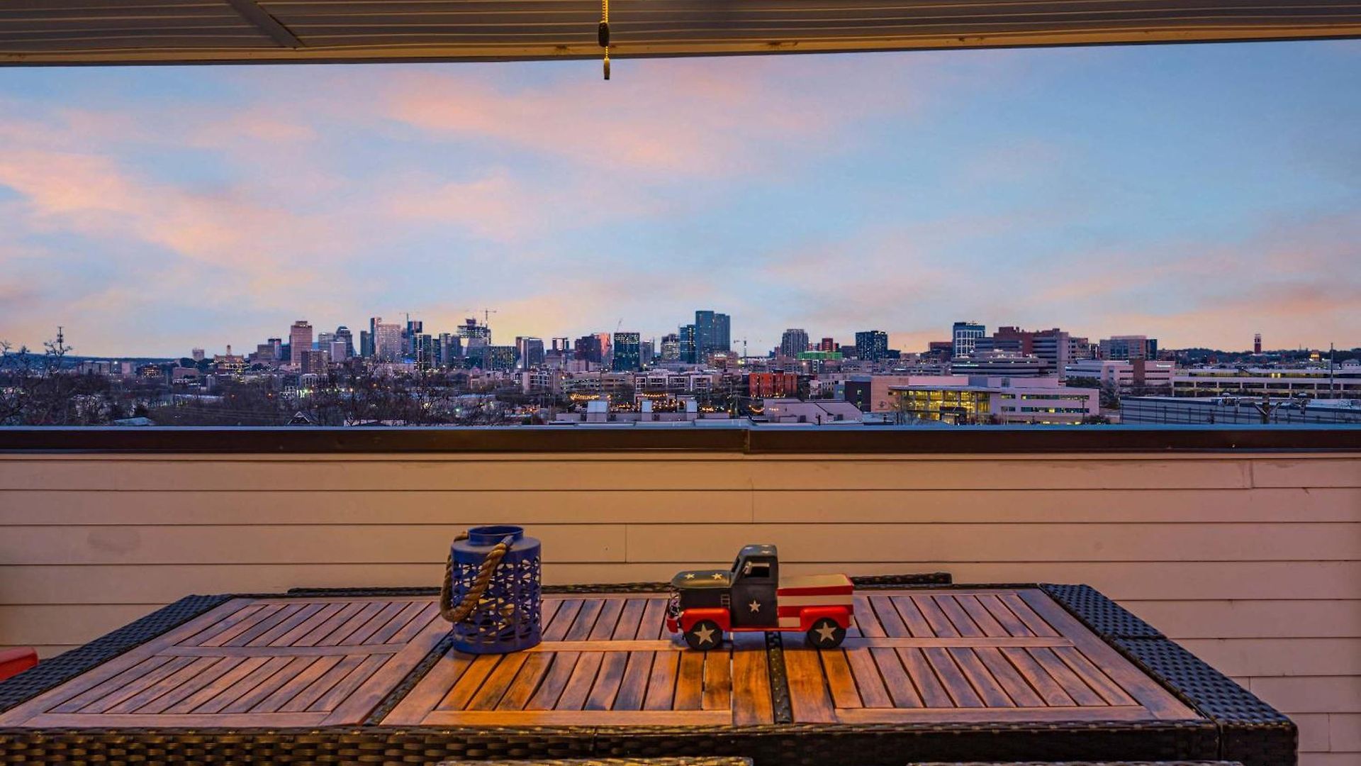 Ultimate Rooftop Double Games Bbq Skyline Views Nashville