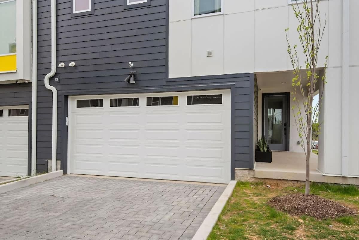 Holiday home Beautiful 3bd With 2 Story Rooftop For *