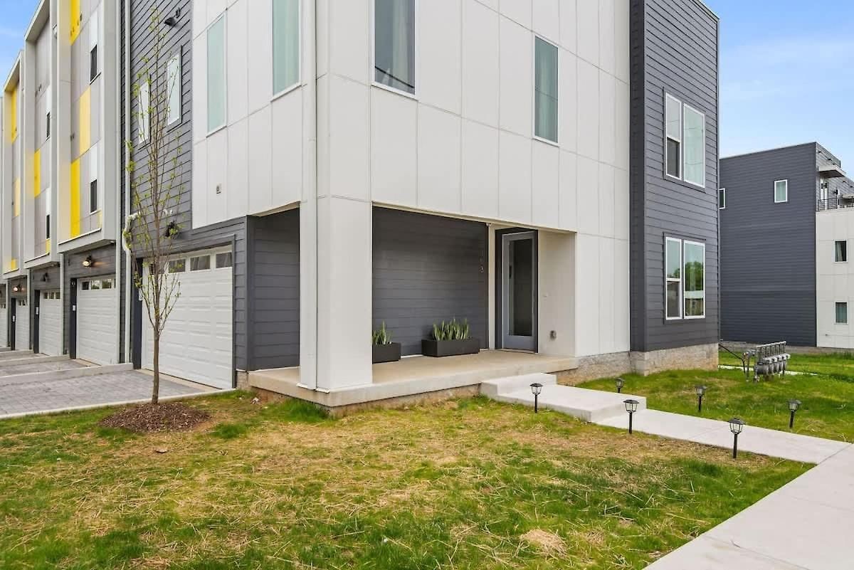 Beautiful 3bd With 2 Story Rooftop For * Nashville