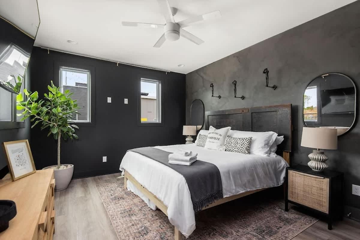 Beautiful 3bd With 2 Story Rooftop For