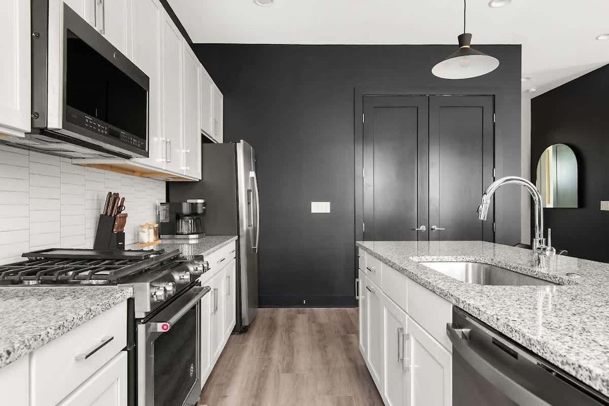 Beautiful 3bd With 2 Story Rooftop For Holiday home Nashville