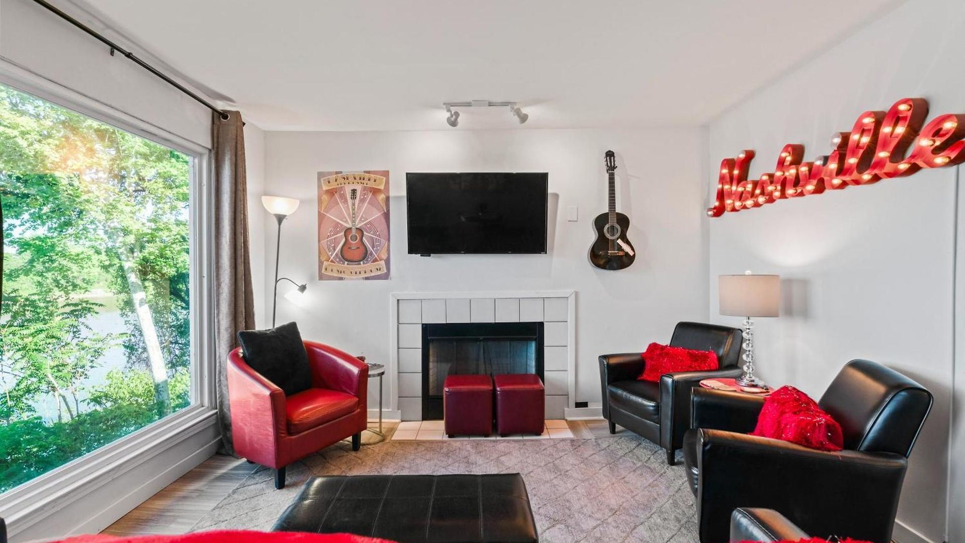 Apartment Heart Of Downtown/walk To Broadway & The Action/bars/music Venues/honky Tonks!