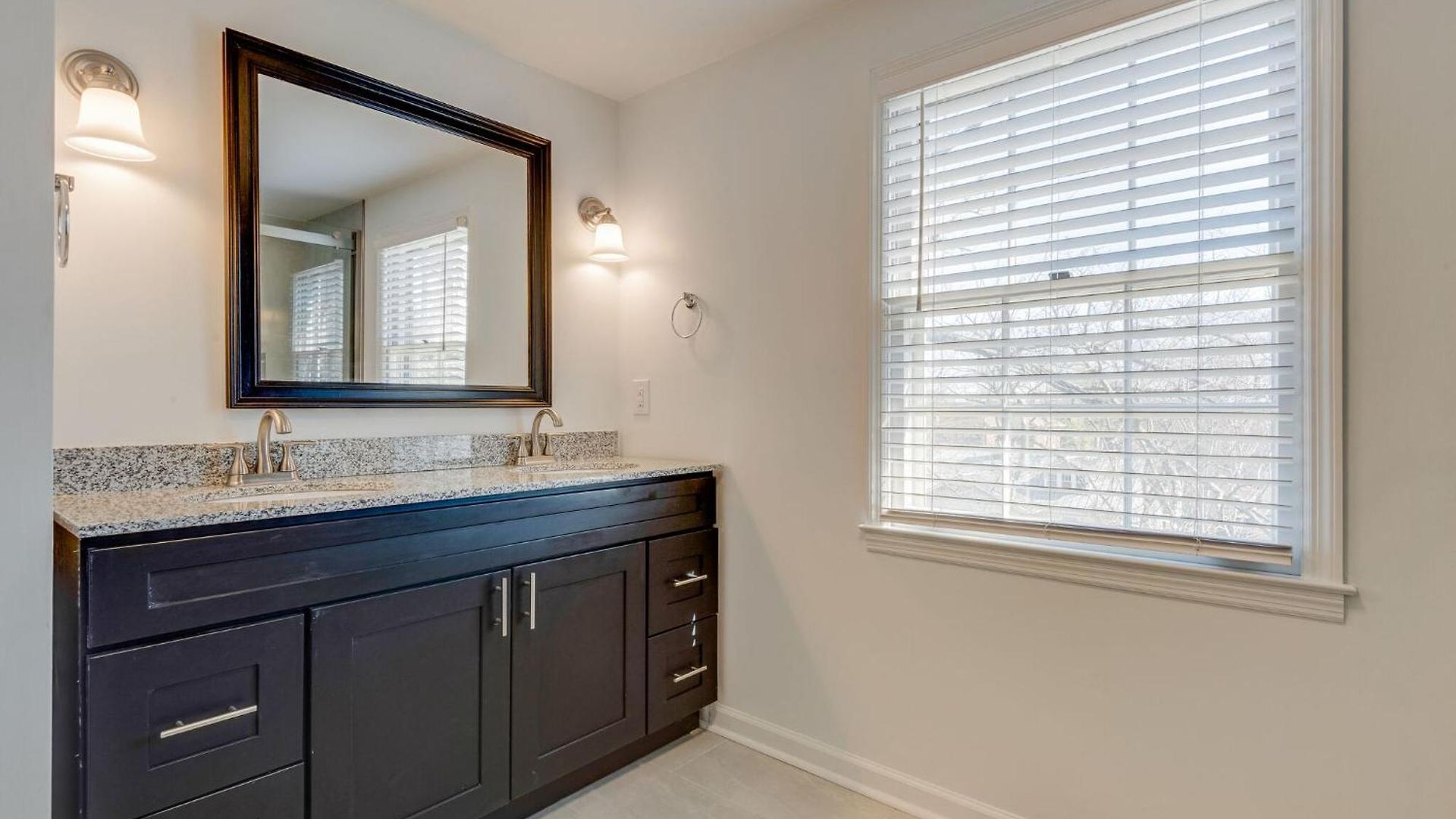 Luxury Townhouse On Music Row - Downtown Holiday home *
